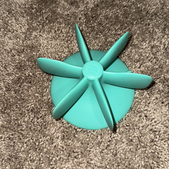 Slow Feeder Insert w/Strong Suction Cup for Dogs - Picture 10 of 11